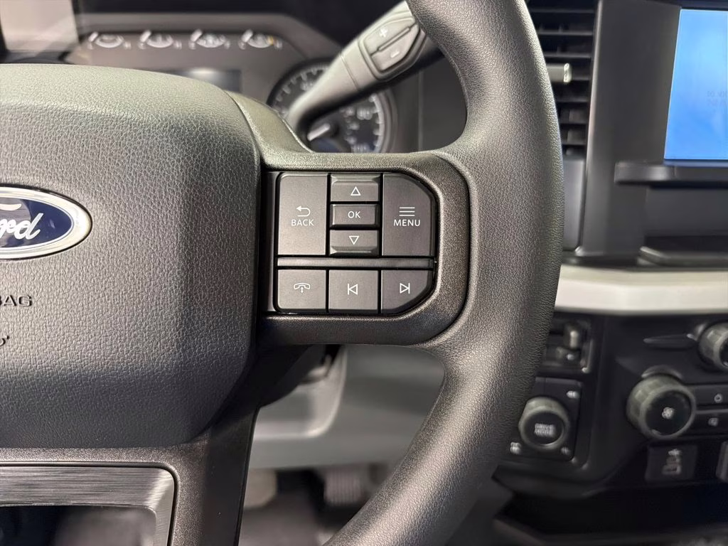 2026 OXFORD WHITE Ford Super Duty F-250 SRW XL 4X4 Truck