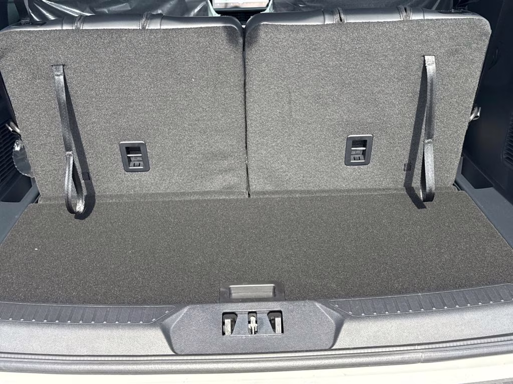 2026 Star White Metallic TC Ford Explorer ST-Line RWD SUV