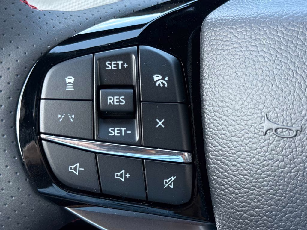 2026 Star White Metallic TC Ford Explorer ST-Line RWD SUV