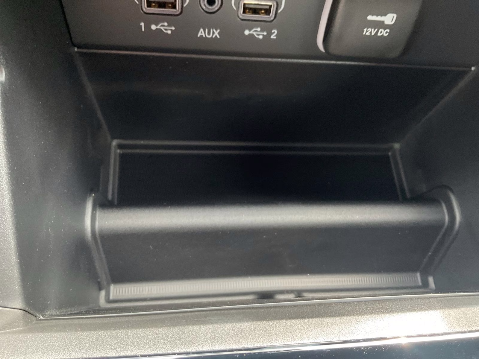 2026 Silver Zynith Jeep Grand Cherokee Limited 4X4 SUV