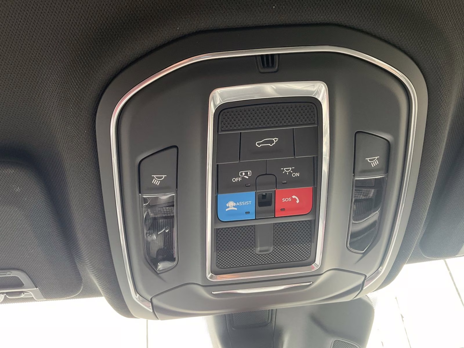 2026 Silver Zynith Jeep Grand Cherokee Limited 4X4 SUV