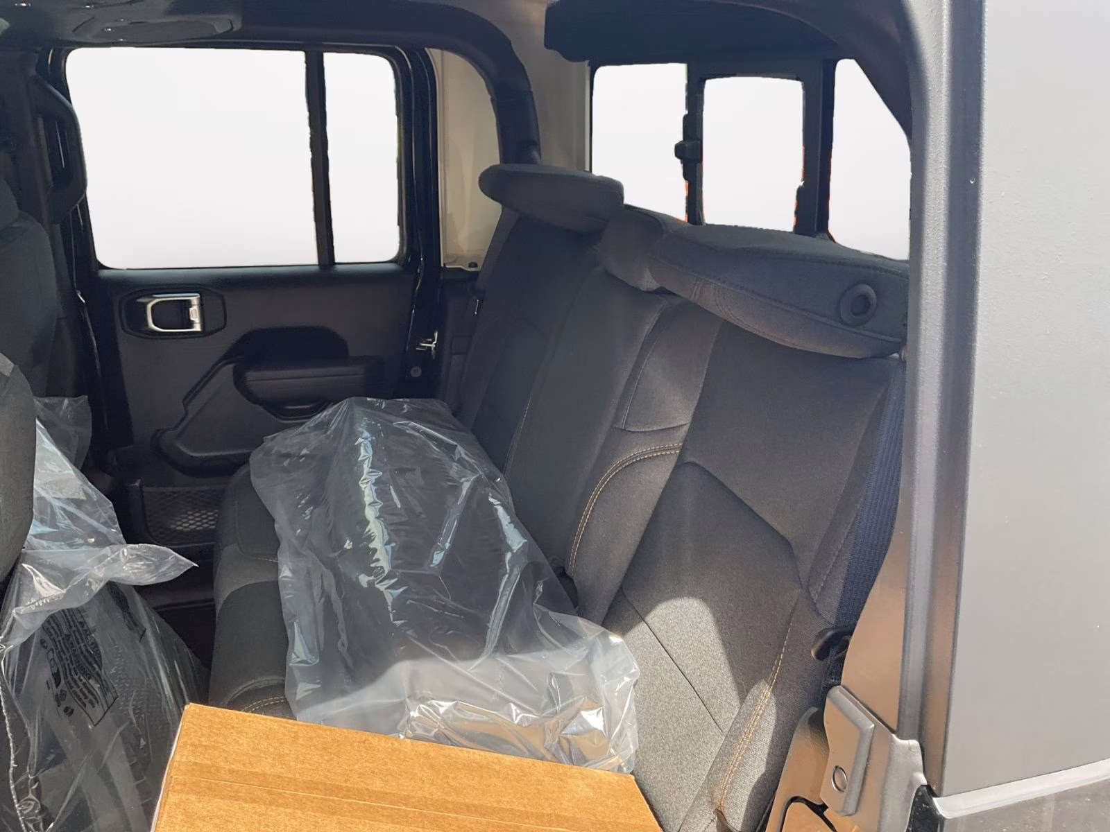 2026 Black Clearcoat Jeep Gladiator Sport S 4X4 Truck