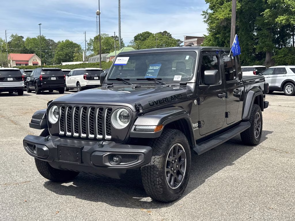 2021 Granite Crystal Metallic Clearcoat Jeep Gladiator Overland 4X4 Truck