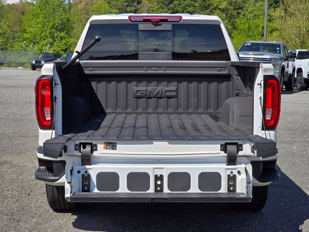 2025 White Frost Tricoat GMC Sierra 1500 Denali 4X4 Truck