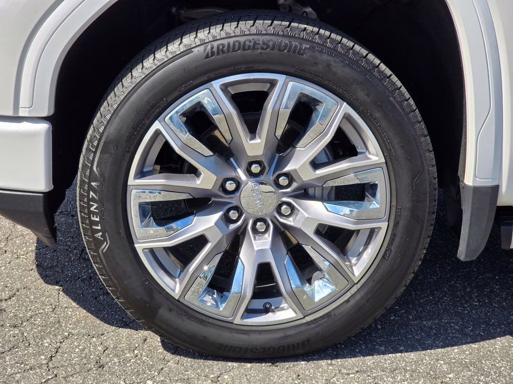 2025 White Frost Tricoat GMC Sierra 1500 Denali 4X4 Truck