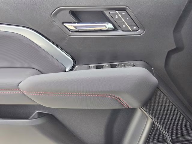 2026 Sterling Gray Metallic Chevrolet Colorado Z71 4X4 Truck