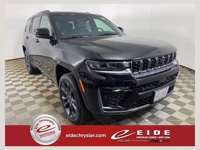2026 Diamond Black Crystal Pearlcoat Jeep Grand Cherokee L Limited Reserve 4X4 SUV