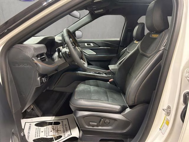 2026 Star White Metallic Tri-Coat Ford Explorer Tremor 4X4 SUV