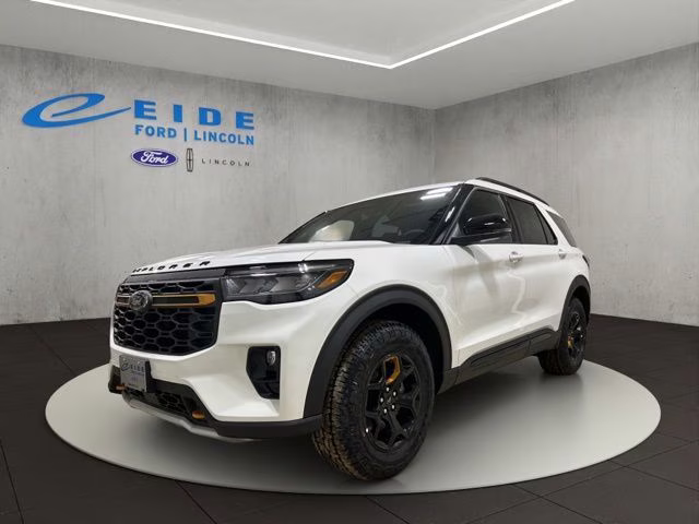 2026 Star White Metallic Tri-Coat Ford Explorer Tremor 4X4 SUV