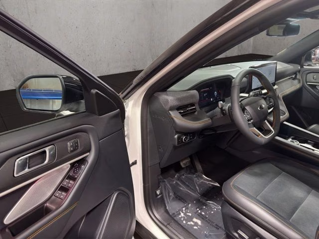 2026 White Metallic Ford Explorer Tremor 4X4 SUV