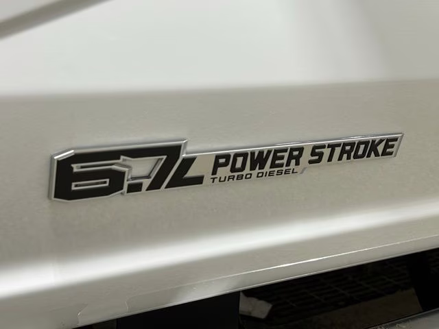 2026 Oxford White Ford Super Duty F-250 SRW XLT 4X4 Truck