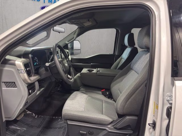 2026 Oxford White Ford Super Duty F-250 SRW XLT 4X4 Truck