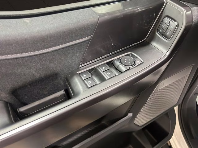 2026 Star White Metallic TC Ford F-150 Lariat Black Appearance 4X4 Truck