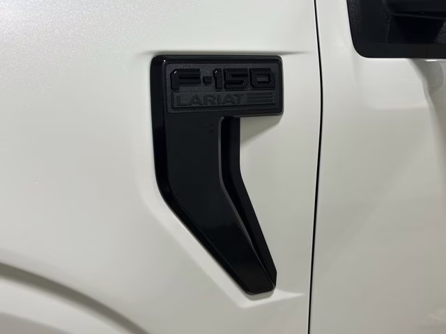 2026 Star White Metallic TC Ford F-150 Lariat Black Appearance 4X4 Truck