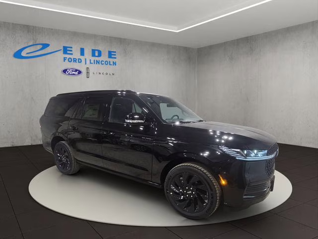 2026 Infinite Black Metallic Clearcoat Lincoln Navigator L Reserve 4X4 SUV