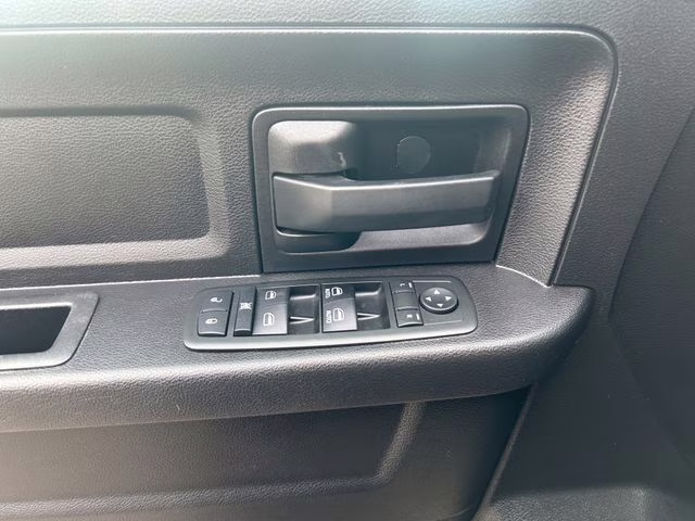 2014 Black Clearcoat Ram 1500 Express 4X4 Truck