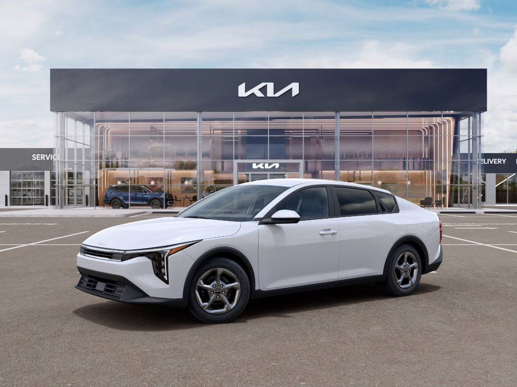 2026 Snow White Pearl Kia K4 LXS FWD Sedan