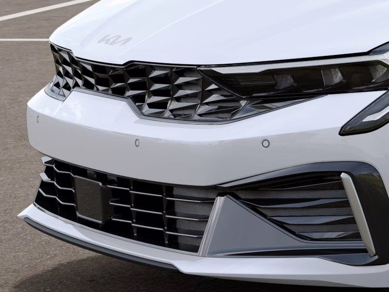 2026 Snow White Pearl Kia K5 LXS FWD Sedan