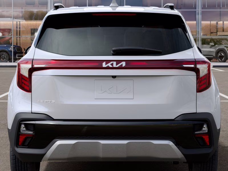 2026 Snow White Pearl Kia Seltos EX FWD SUV