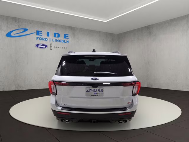 2026 Space White Metallic Ford Explorer ST 4X4 SUV