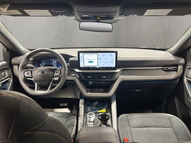 2026 Star White Metallic Tri-Coat Ford Explorer Tremor 4X4 SUV