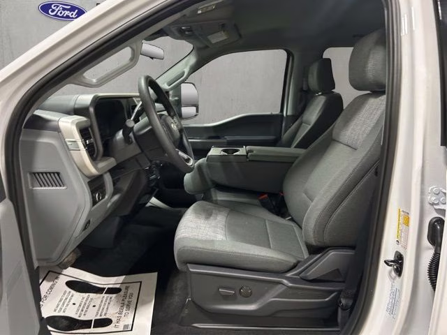 2026 Oxford White Ford Super Duty F-250 SRW XLT 4X4 Truck