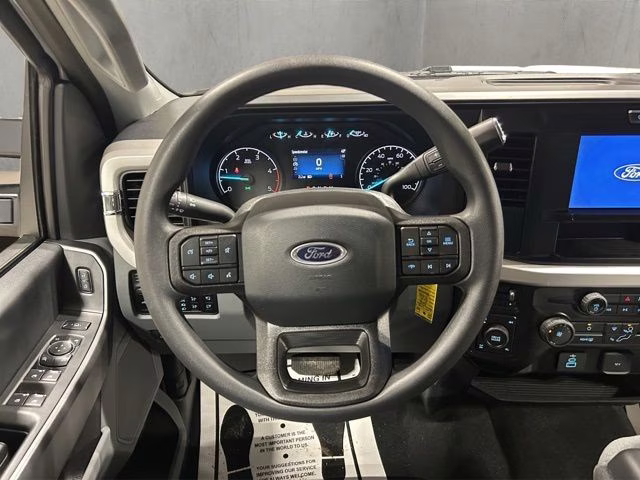 2026 Oxford White Ford Super Duty F-250 SRW XLT 4X4 Truck