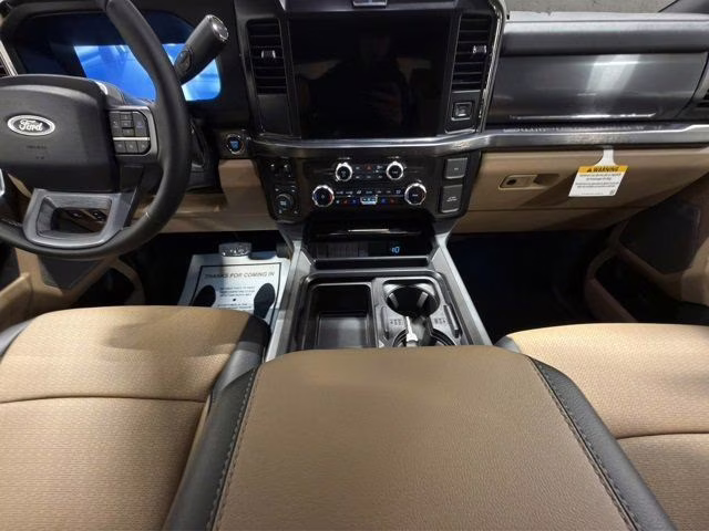 2026 Star White Metallic Tri-Coat Ford Super Duty F-250 SRW Lariat Chrome 4X4 Truck