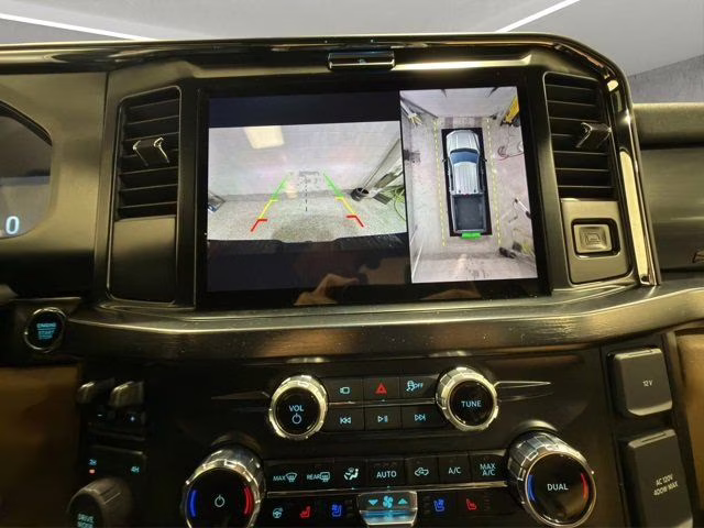 2026 Star White Metallic Tri-Coat Ford Super Duty F-250 SRW Lariat Chrome 4X4 Truck