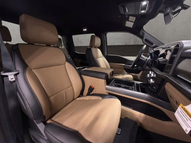 2026 Star White Metallic Tri-Coat Ford Super Duty F-250 SRW Lariat Chrome 4X4 Truck