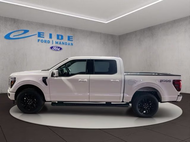2026 Star White Metallic TC Ford F-150 Lariat Black Appearance 4X4 Truck