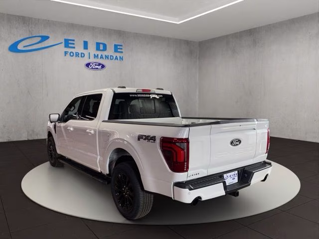 2026 Star White Metallic TC Ford F-150 Lariat Black Appearance 4X4 Truck