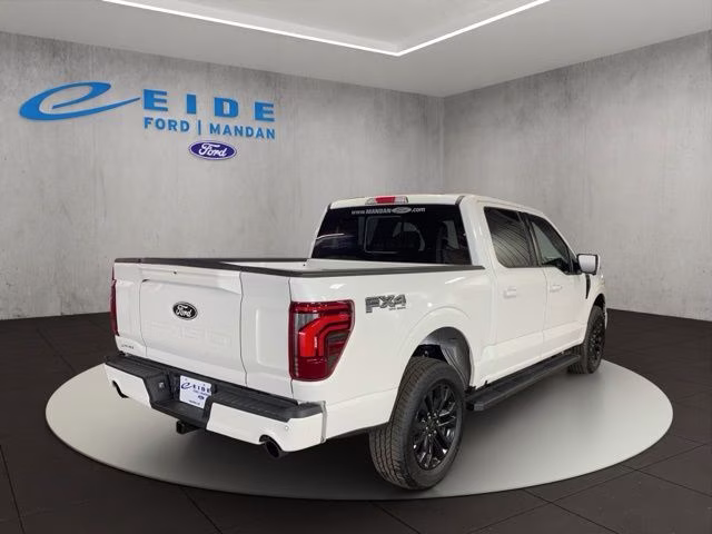 2026 Star White Metallic TC Ford F-150 Lariat Black Appearance 4X4 Truck