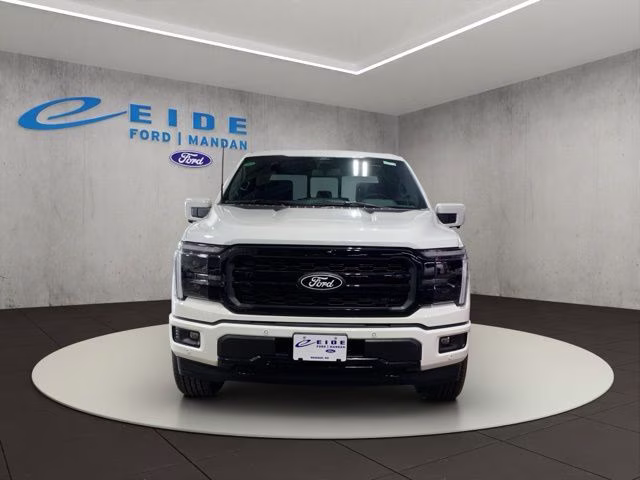 2026 Star White Metallic TC Ford F-150 Lariat Black Appearance 4X4 Truck