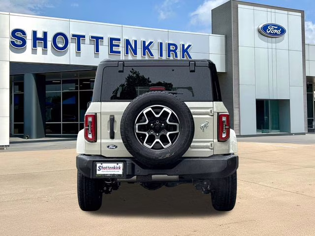 2026 Beige Ford Bronco Outer Banks 4X4 SUV