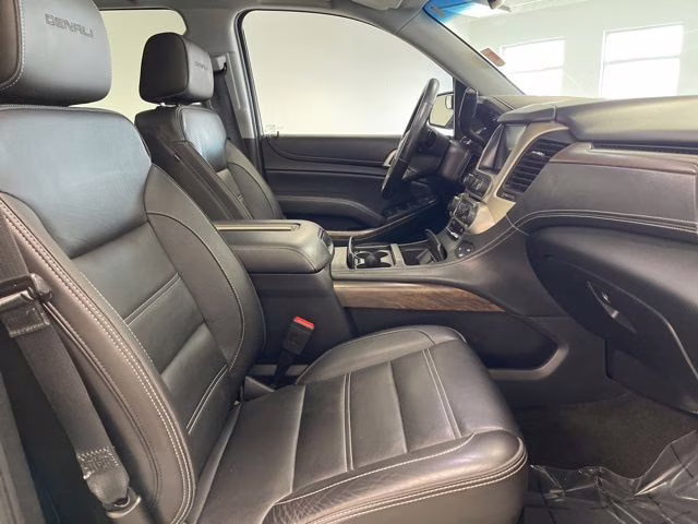 2018 Summit White GMC Yukon Denali AWD SUV