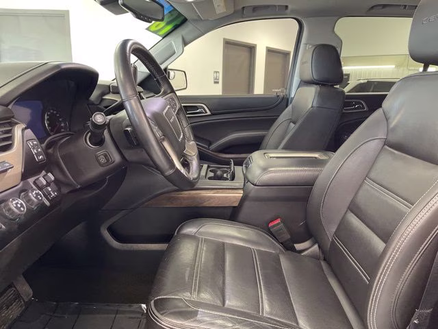 2018 Summit White GMC Yukon Denali AWD SUV
