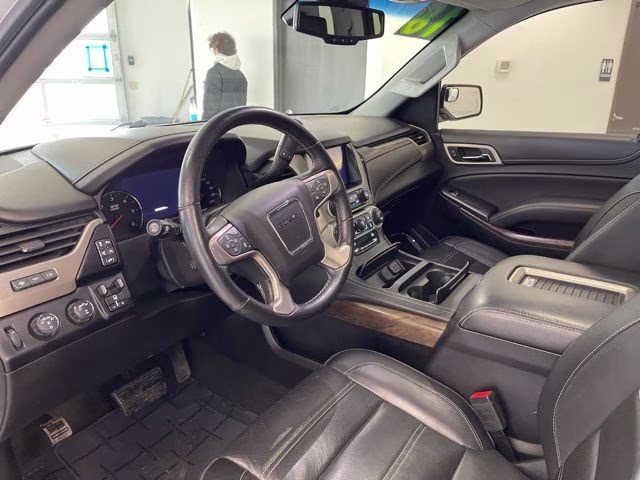2018 Summit White GMC Yukon Denali AWD SUV