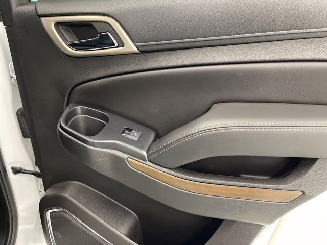 2018 Summit White GMC Yukon Denali AWD SUV