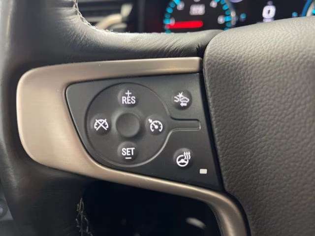 2018 Summit White GMC Yukon Denali AWD SUV