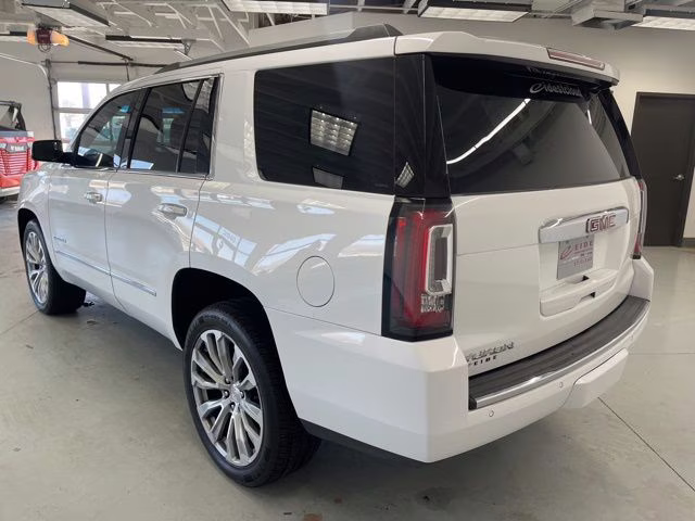 2018 Summit White GMC Yukon Denali AWD SUV