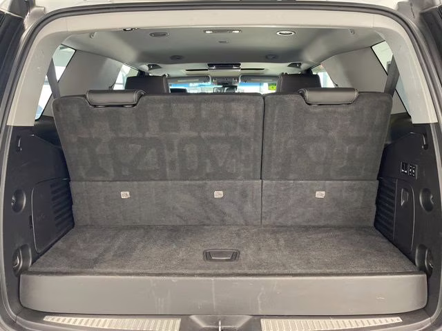 2018 Summit White GMC Yukon Denali AWD SUV