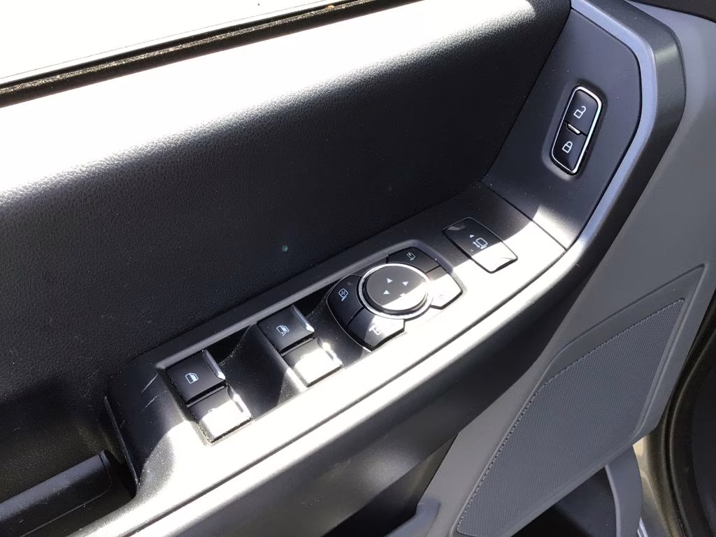 2023 Gray Metallic Ford Super Duty F-250 SRW XLT 4X4 Truck