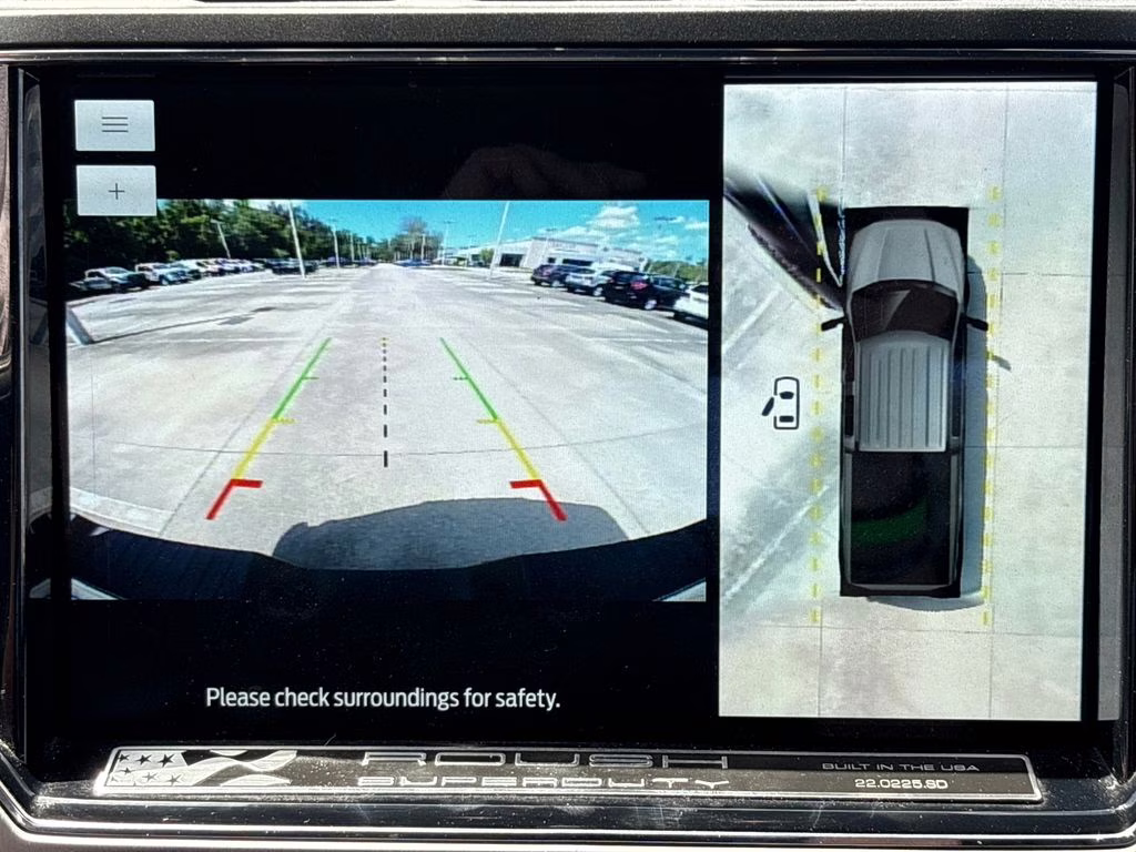 2022 Black Metallic Ford Super Duty F-250 SRW Platinum 4X4 Truck