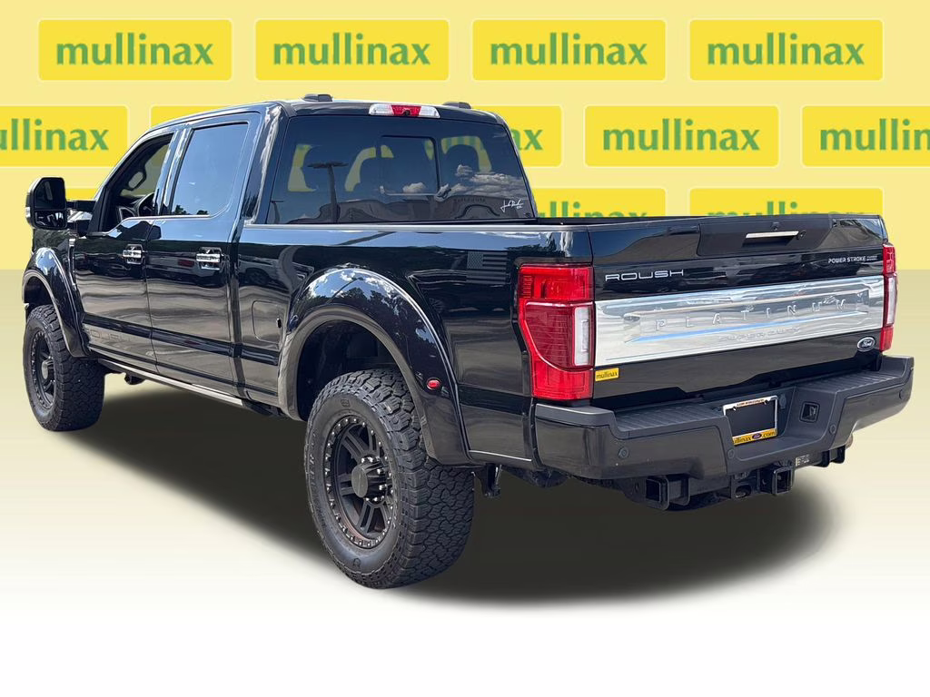 2022 Black Metallic Ford Super Duty F-250 SRW Platinum 4X4 Truck