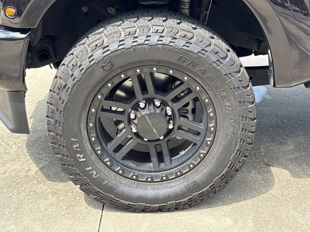 2022 Black Metallic Ford Super Duty F-250 SRW Platinum 4X4 Truck