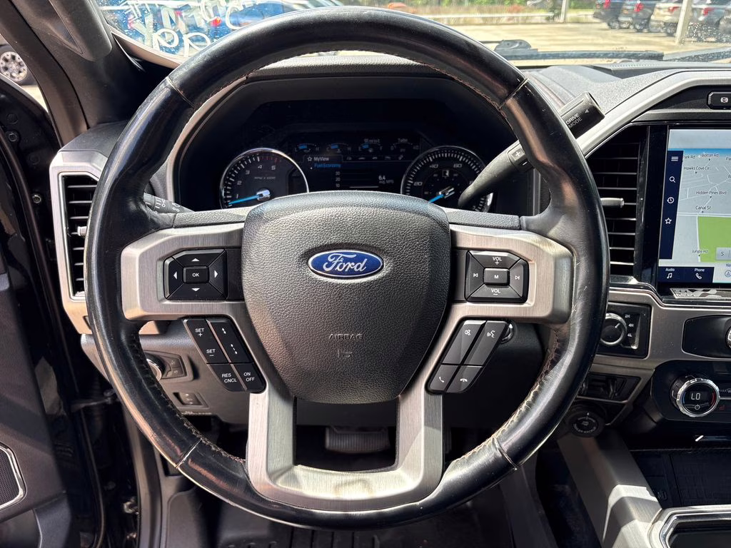 2022 Black Metallic Ford Super Duty F-250 SRW Platinum 4X4 Truck