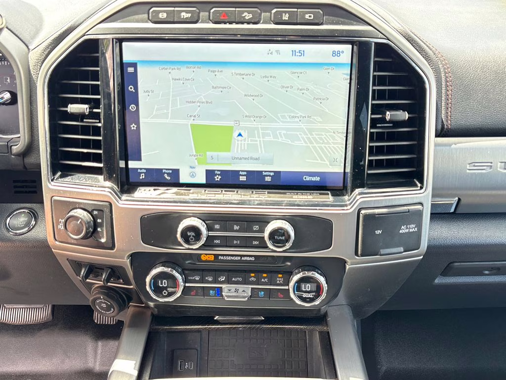 2022 Black Metallic Ford Super Duty F-250 SRW Platinum 4X4 Truck