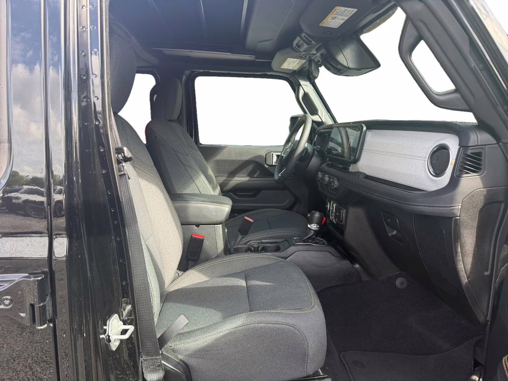 2025 Black Clearcoat Jeep Wrangler Sahara 4xe 4X4 SUV