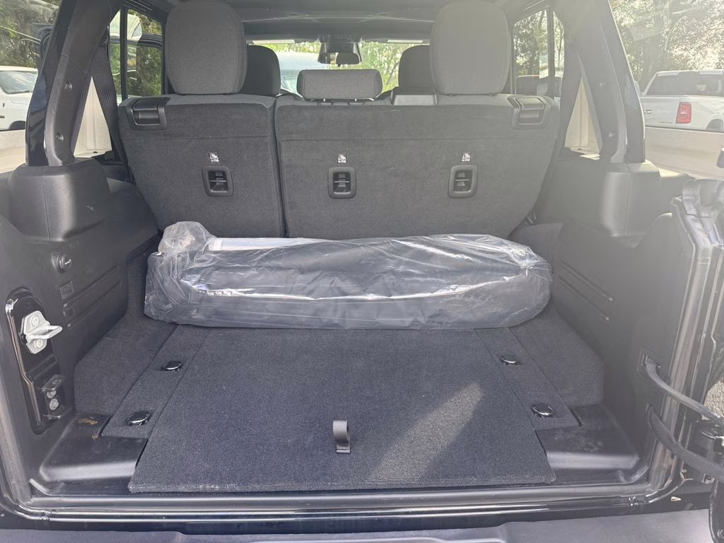 2025 Black Clearcoat Jeep Wrangler Sahara 4xe 4X4 SUV